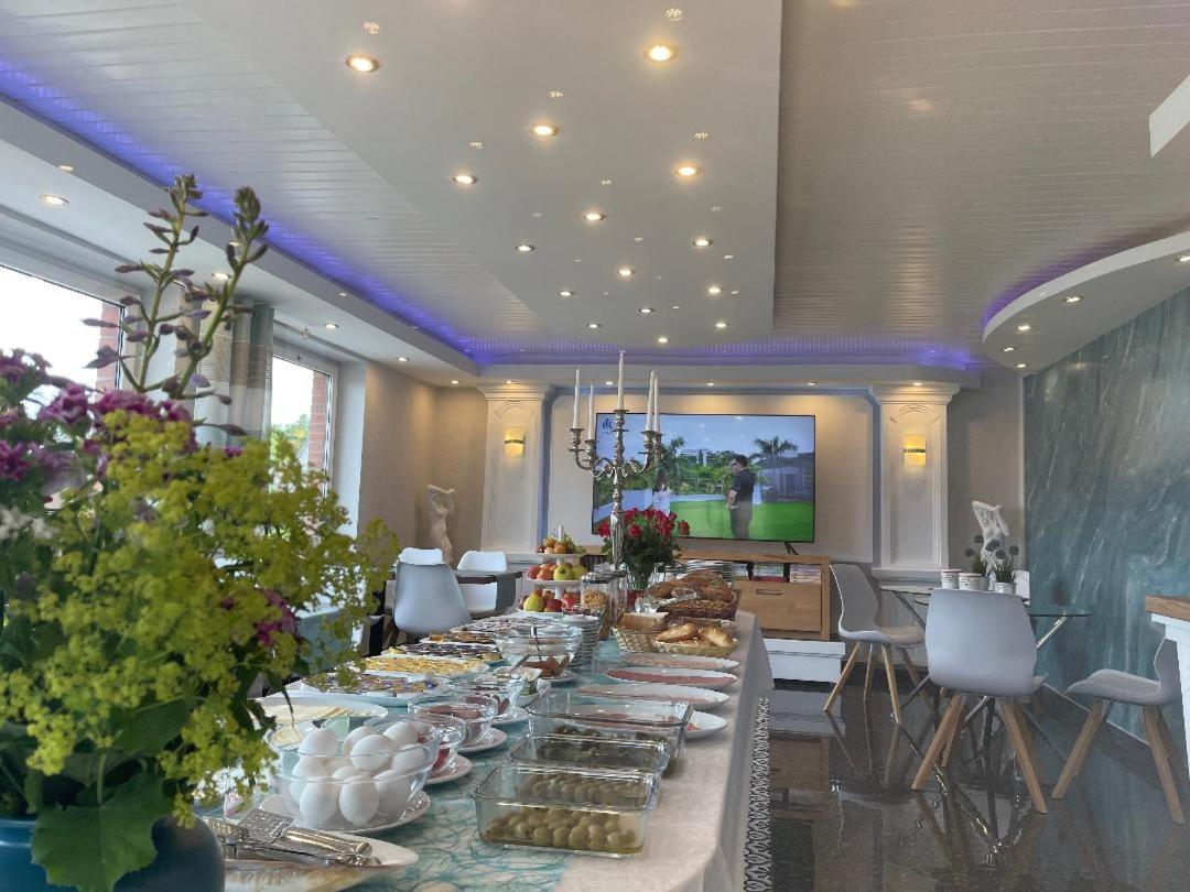 Hotel Kenny & Henry 쿡스하펜 외부 사진