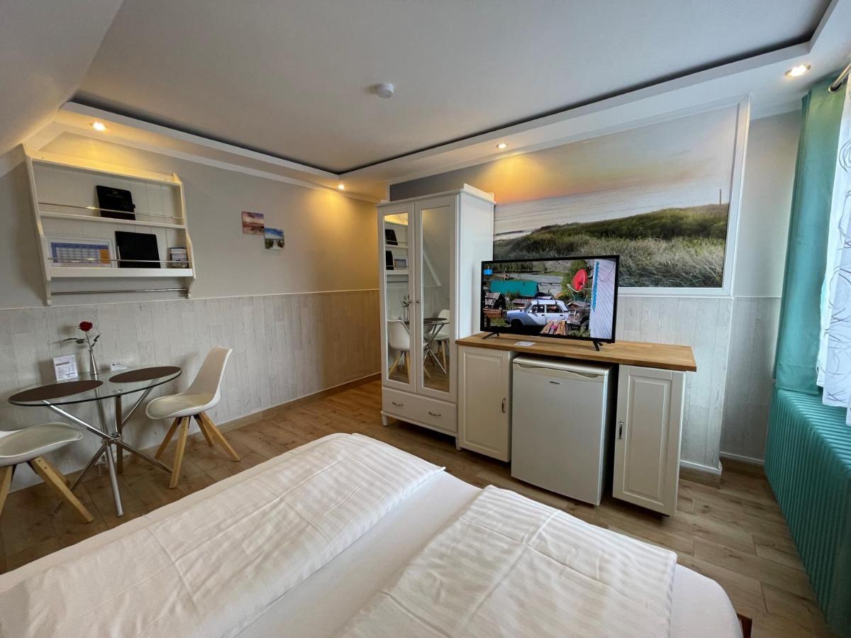 Hotel Kenny & Henry 쿡스하펜 외부 사진